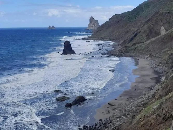 Cozy Near Teresitas Bed and Breakfast